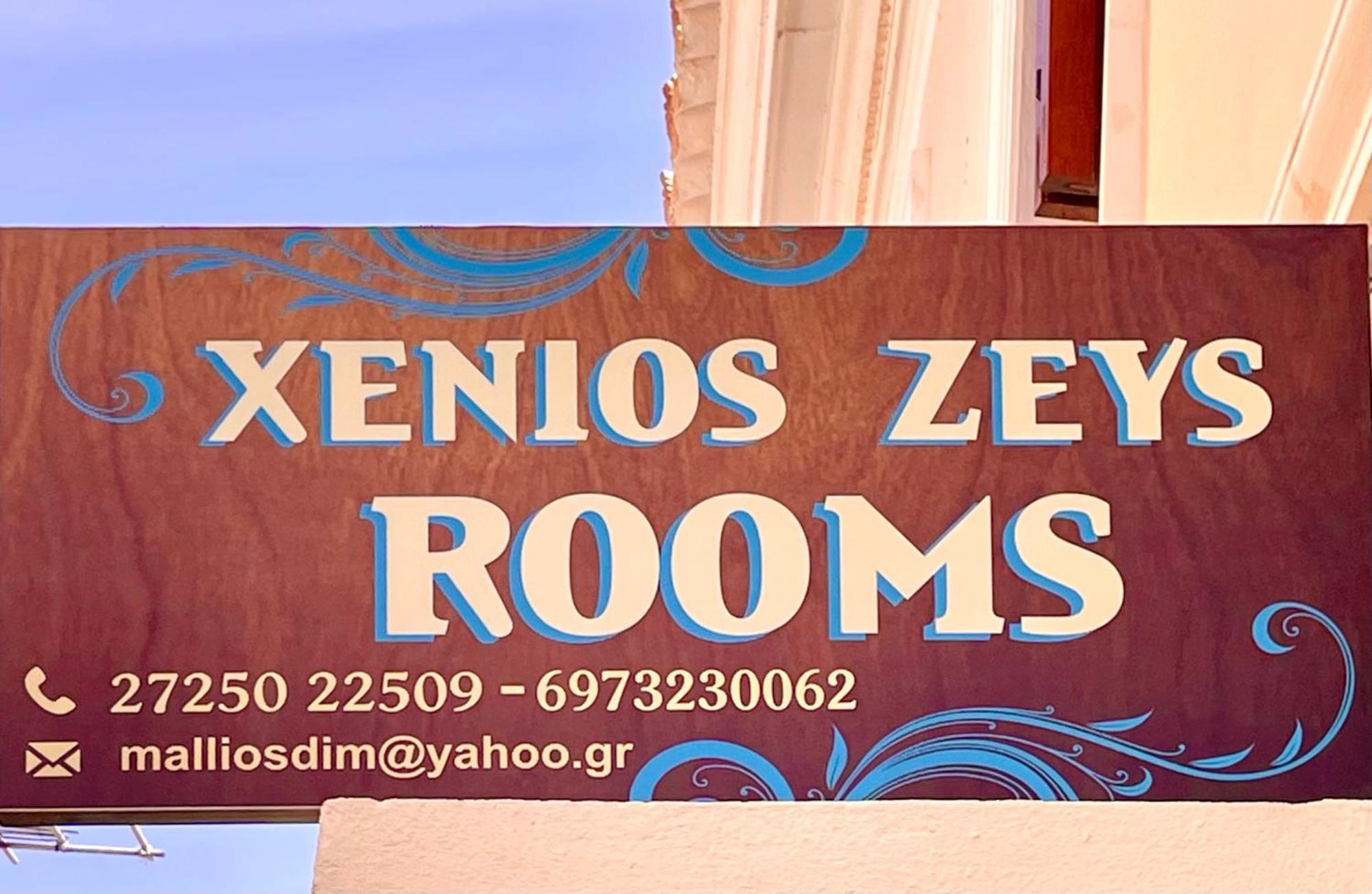 Xenios Zeus Rooms Koróni Exterior foto